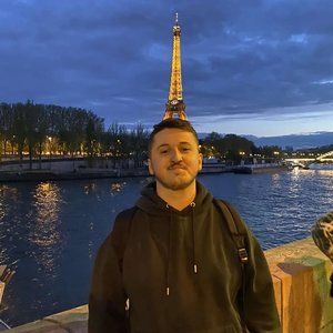 Meet your Posher, Jon